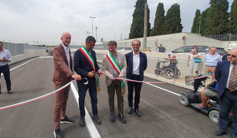 IL COMUNE COMUNICA – stamattina il sindaco Decaro all’inaugurazione del sottopasso di via Coppa di Bari tra Torre a Mare e Noicattaro