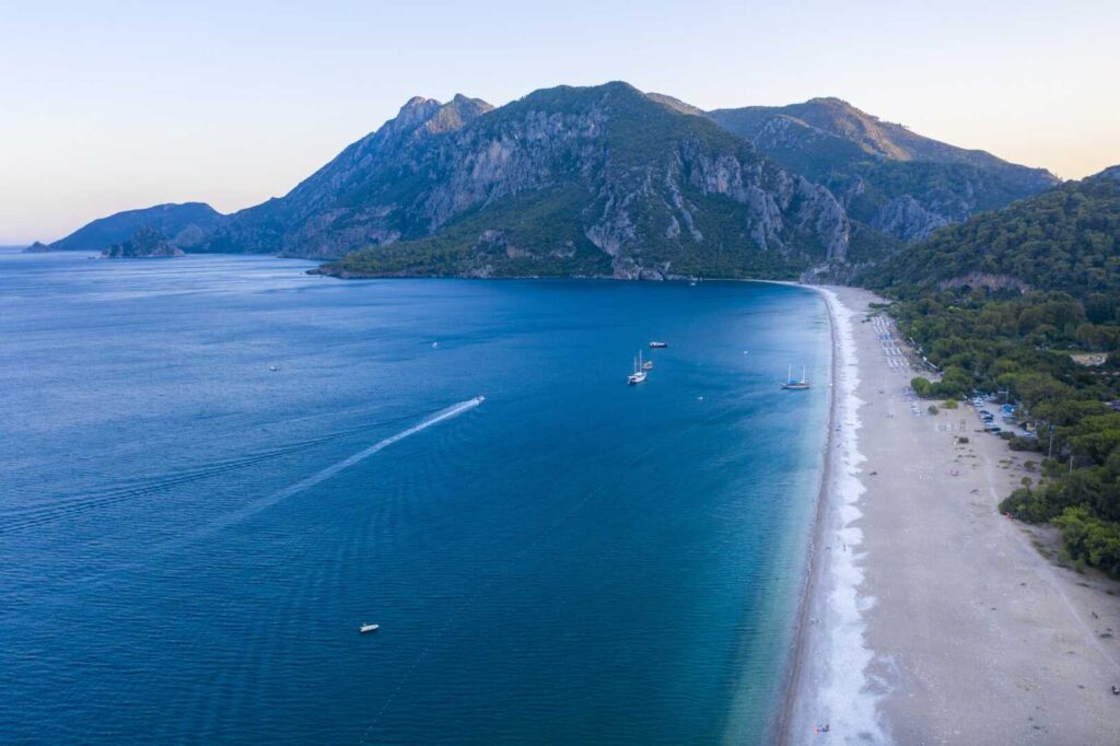 I 5 viaggi on the road più belli della Türkiye: paesaggi straordinari tra foreste, mare e antiche città