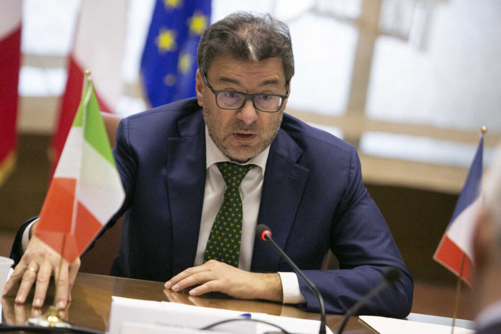 Italia-Francia: Giorgetti incontra ministro Le Maire, Al centro del bilaterale gli investimenti nei settori della microelettronica e della transizione green