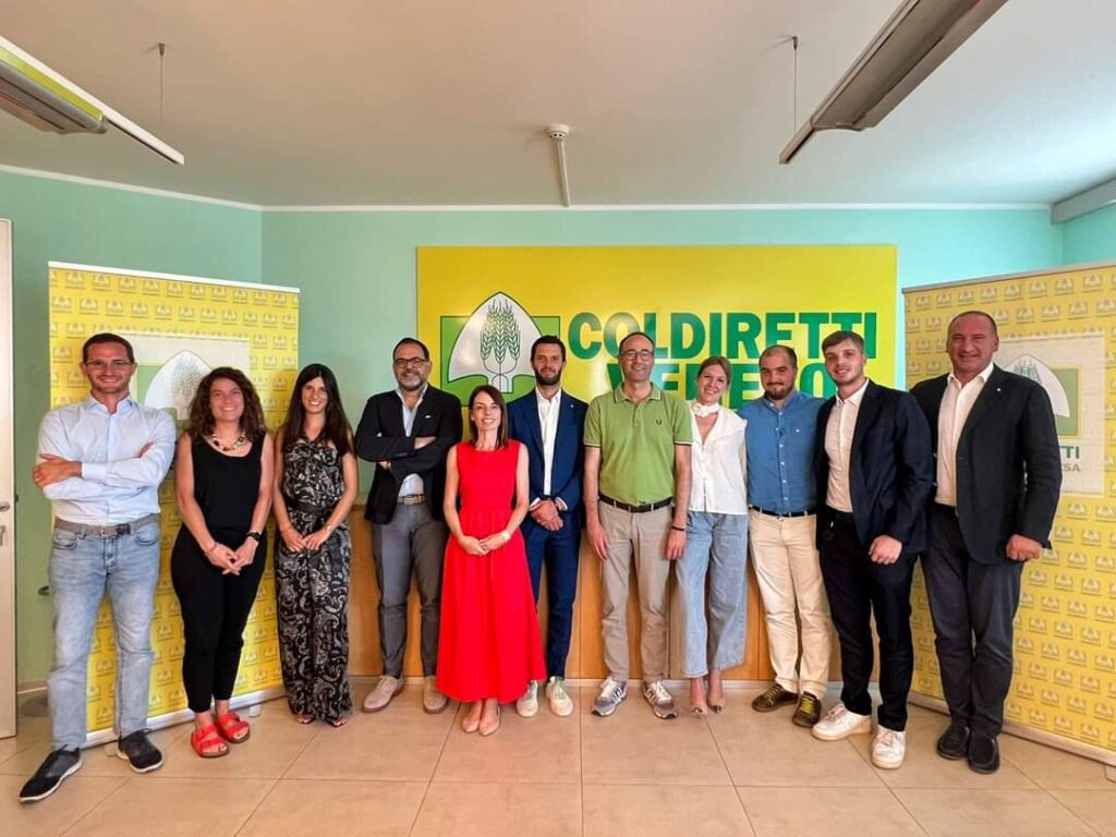 MARCO DE ZOTTI CONFERMATO ALLA GUIDA DEI GIOVANI DI COLDIRETTI VENETO. ALL’ASSEMBLEA DEGLI UNDER 30 PRESENTE L’ASSESSORE CANER. “2500 I NUOVI AGRICOLTORI, 38% IMPRESE ROSAâ€