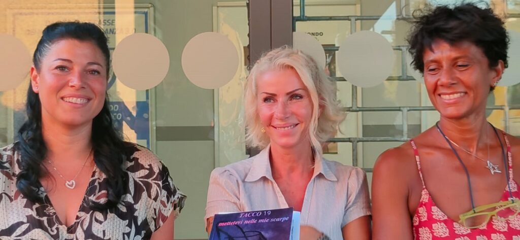 BONDENO, LA STORIA DI DIANA, IL RAPIMENTO, LA TRATTA, LE VIOLENZE. IL LIBRO AUTOBIOGRAFICO: “LA SERENITÀ È UNA GRANDE CONQUISTA. SCRIVERE È STATA UNA TERAPIA PER L’ANIMA”. IL SINDACO SALETTI: “UNA VITA DI CORAGGIO”