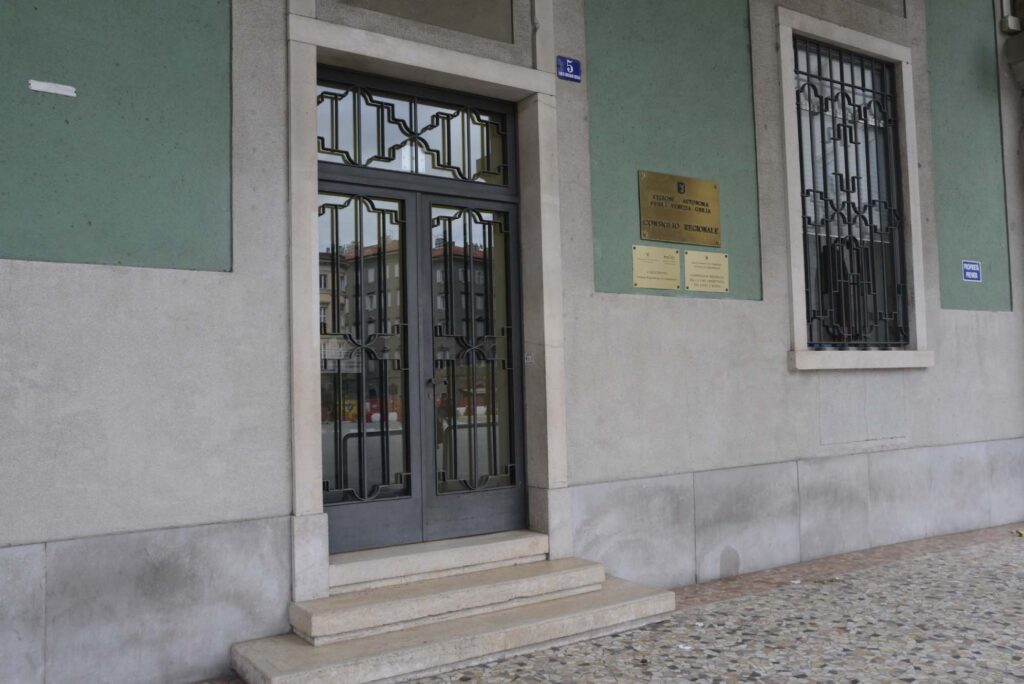 (ACON) COMUNICAZIONI. CORECOM FVG: 31/7 SCADE TERMINE ROC 2023 OBBLIGATORIA
