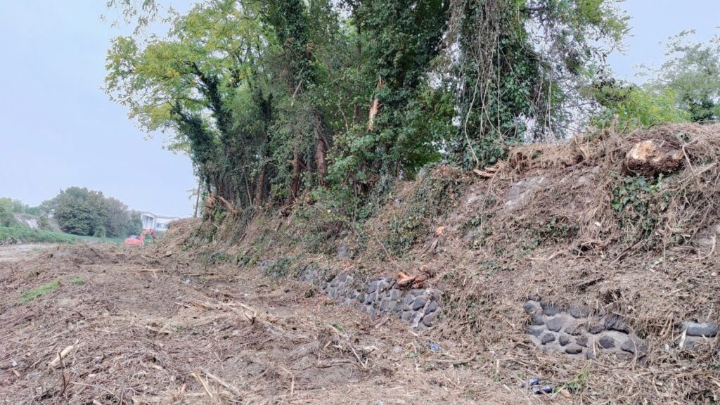 2455-2022 INTERVENTI SUL TORRENTE CHIAMPO A MONTEBELLO E ARZIGNANO. L’ASSESSORE BOTTACIN: INVESTIMENTO DI 700MILA EURO PER LA SICUREZZA DEL TERRITORIO