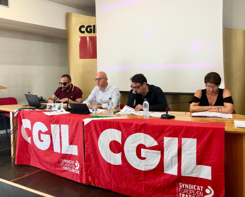 Reddito di cittadinanza, formazione e Social Card 2023: la Cgil presenta il rapporto sull’Abruzzo