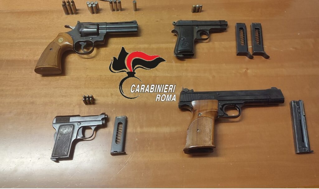 ROMA – CARABINIERI ARRESTANO CITTADINO DELLE FILIPPINE CHE DETENEVA ILLEGALMENTE 4 PISTOLE E MUNIZIONI A CASA DELL’ANZIANO A CUI BADAVA.