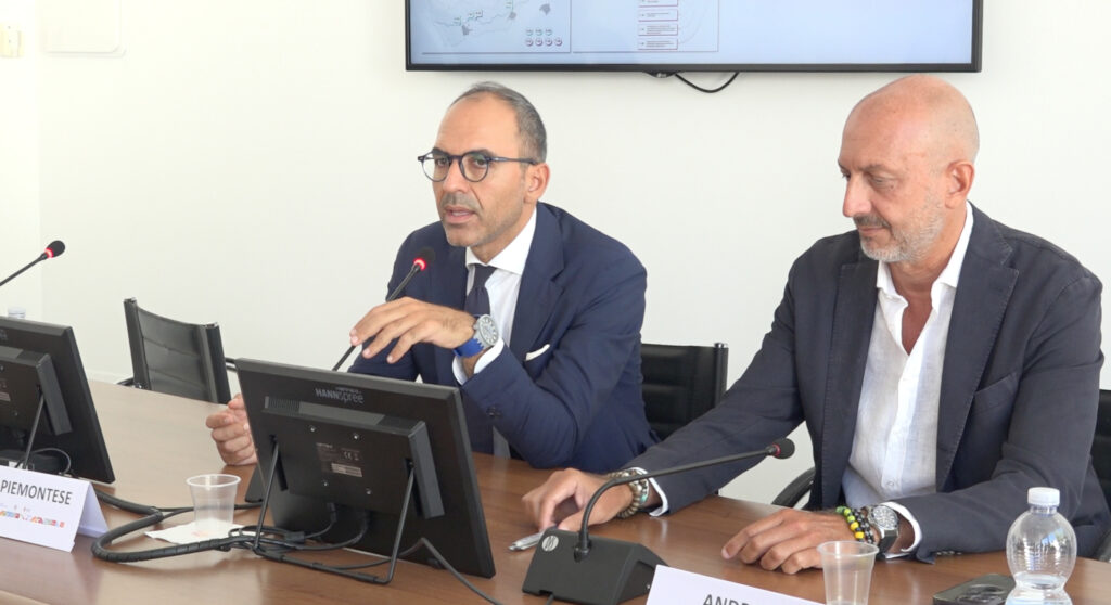 Agenzia regionale 1098.23 FdL_piemontese_contratto di fiume