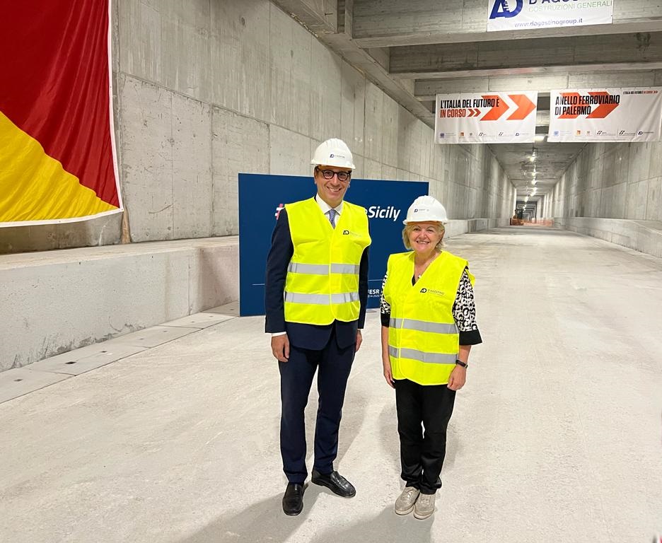 Infrastrutture, commissaria Ue Ferreira al cantiere della stazione Politeama di Palermo. Aricò: «Apertura nel 2024»