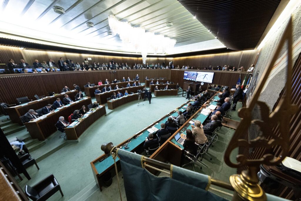 (ACON) SETTIMANA IN CONSIGLIO. 2 GIORNI D’AULA, IL VIA CON L’ASSESTAMENTO BIS