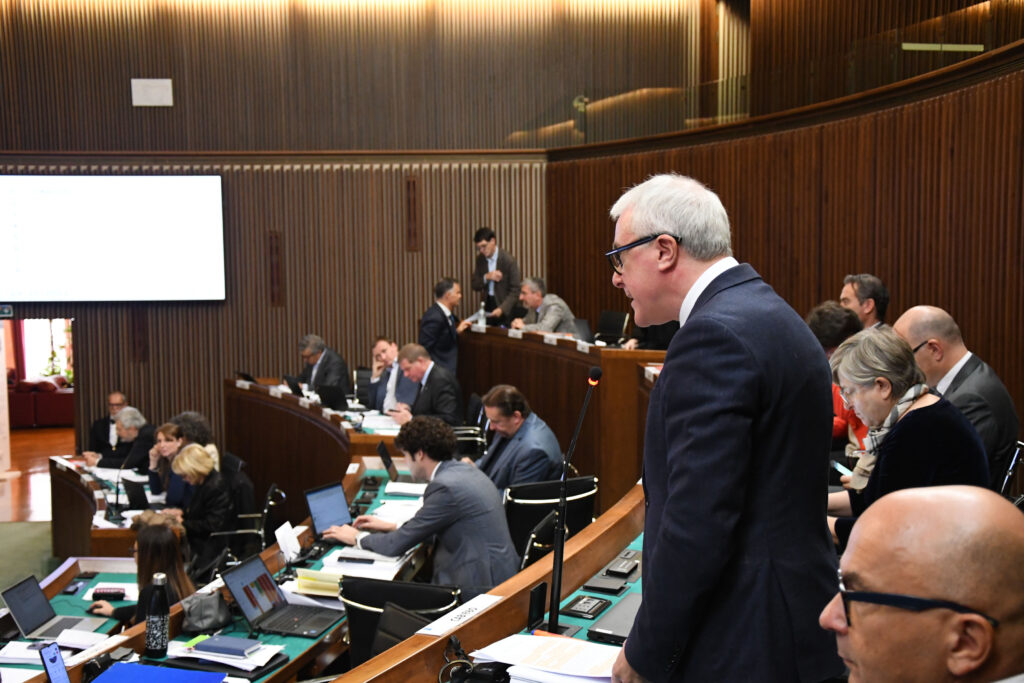 (ACON) ASSESTAMENTO BIS. CABIBBO (FI): QUASI 900MILA EURO A PICCOLE IMPRESE