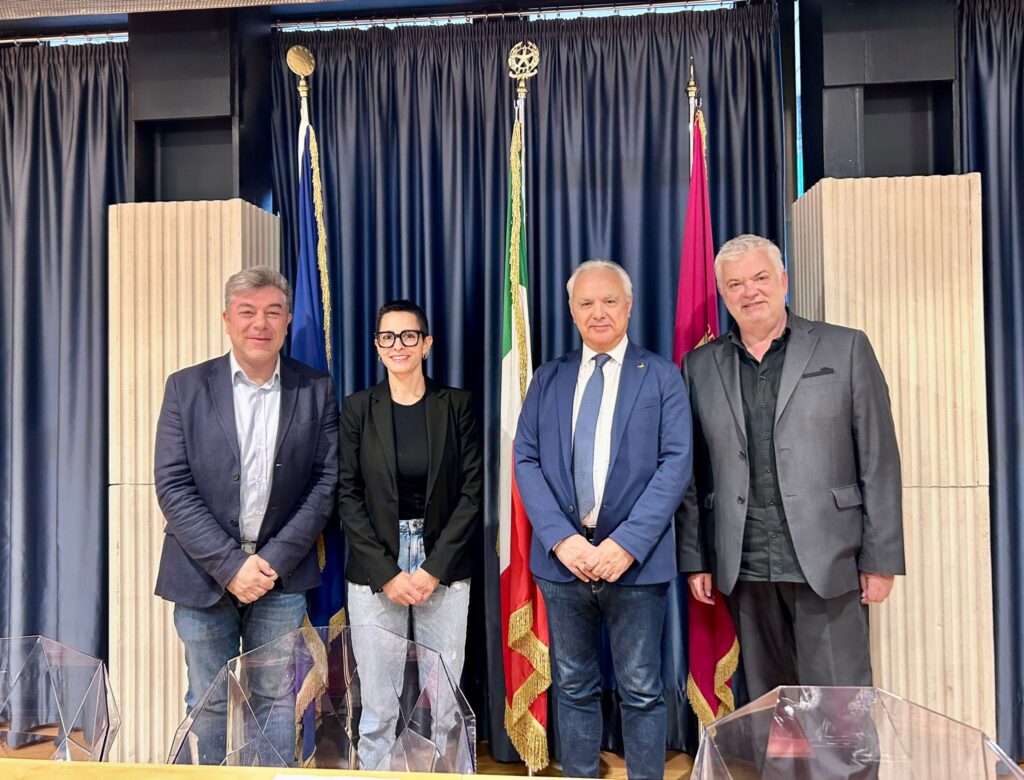 Comunicato stampa Fabrizio Montepara: Dalla Regione trecentomila euro per le botteghe-scuola dell’artigianato