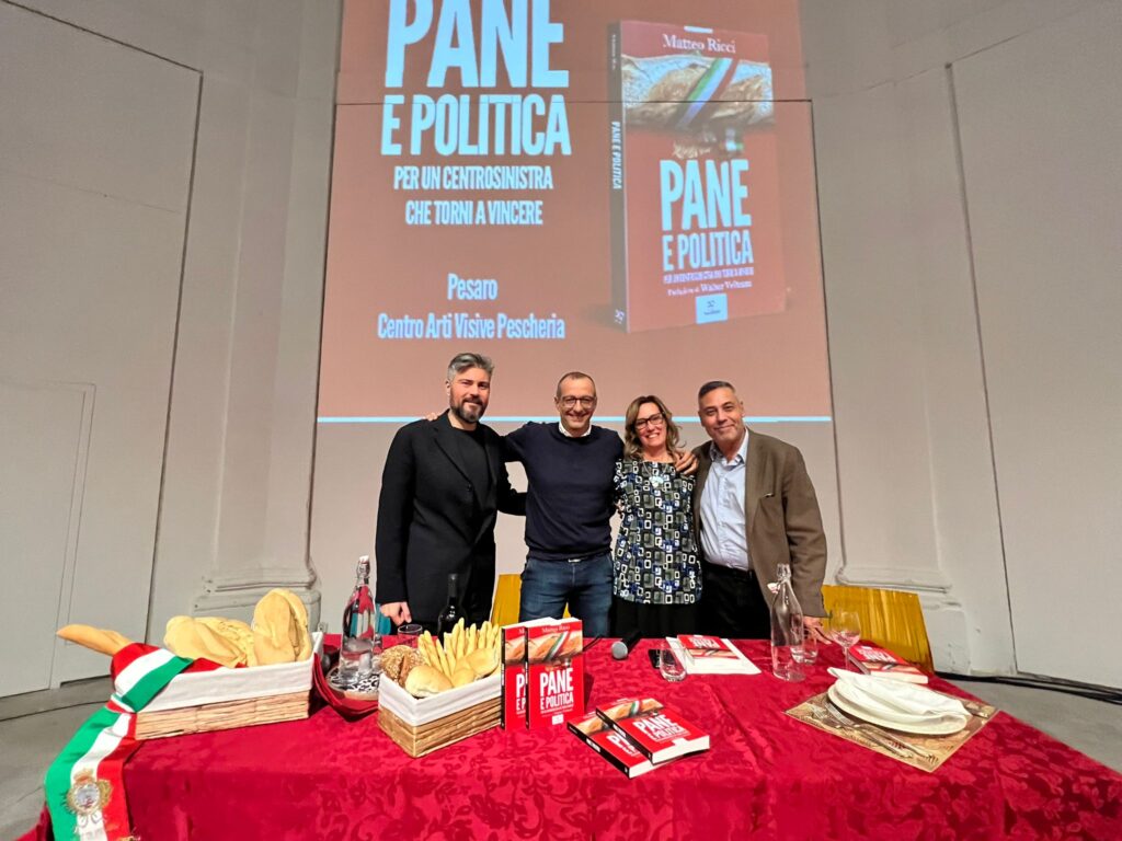 “Pane e Politica”, Ricci ha presentato il suo libro a Pesaro: «Da qui partirà la rivincita del centrosinistra»
