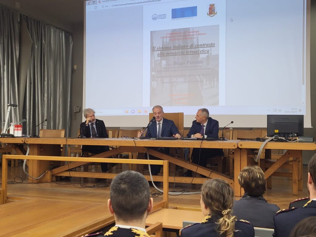 La Polizia di Stato ha organizzato un seminario sul sistema italiano di contrasto al terrorismo in collaborazione con l’Università degli Studi di Brescia