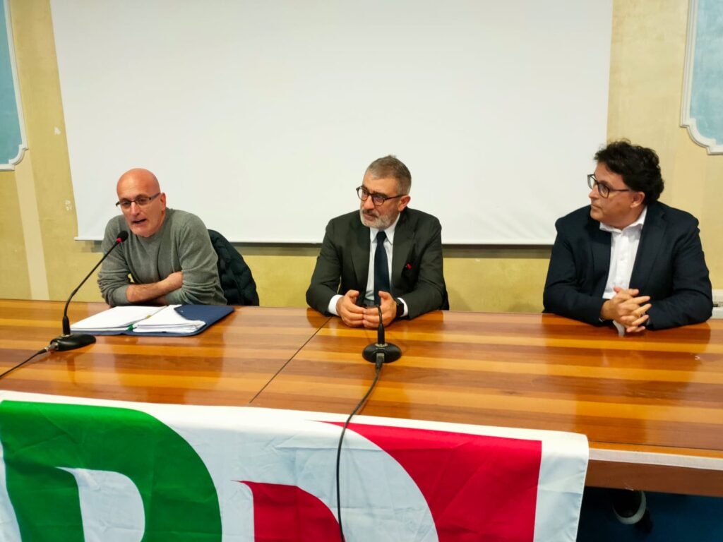 Il PD a Bussi con il candidato Luciano D’Amico: “Sull’ambiente cominciare da qui, fare presto per la bonifica”