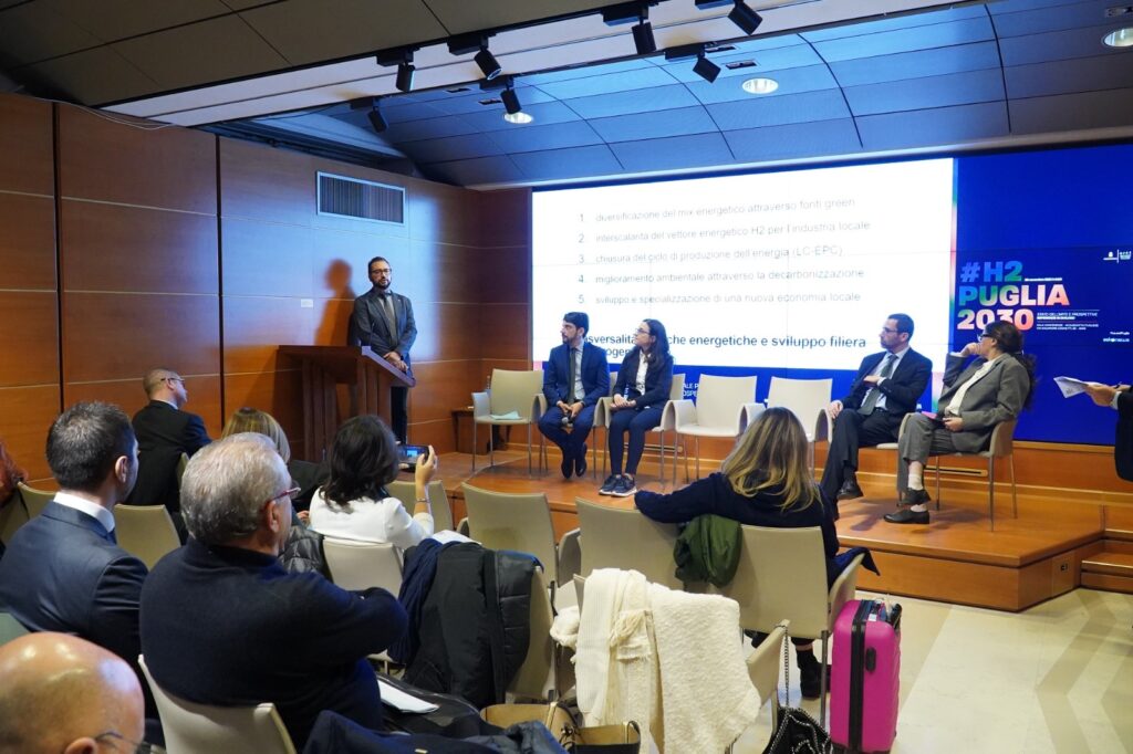 Agenzia regionale 1489.23 Delli Noci_Presentazione #H2 Puglia 2030