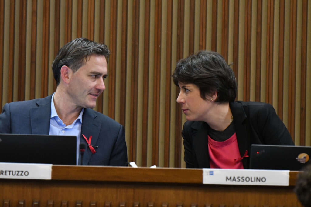 (ACON) MIGRANTI. MORETUZZO-MASSOLINO (PAT-CIV): SILOS, EMBLEMA FALLIMENTO CDX