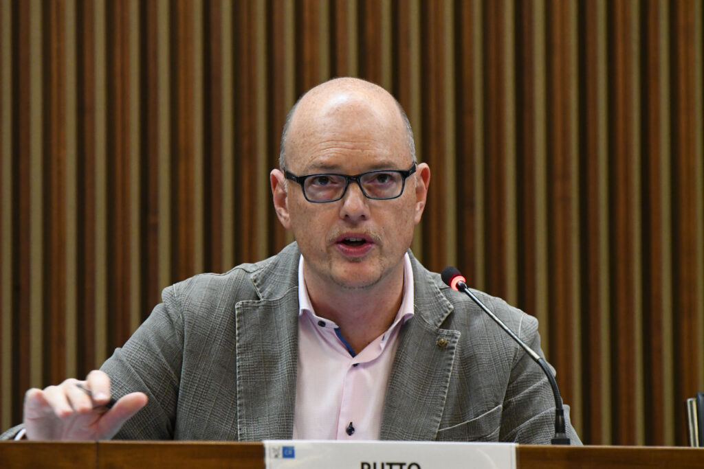 (ACON) AMBIENTE. PUTTO (PAT-CIV): PR D. GAI, EFFETTI CASSA ESPANSIONE VENETO