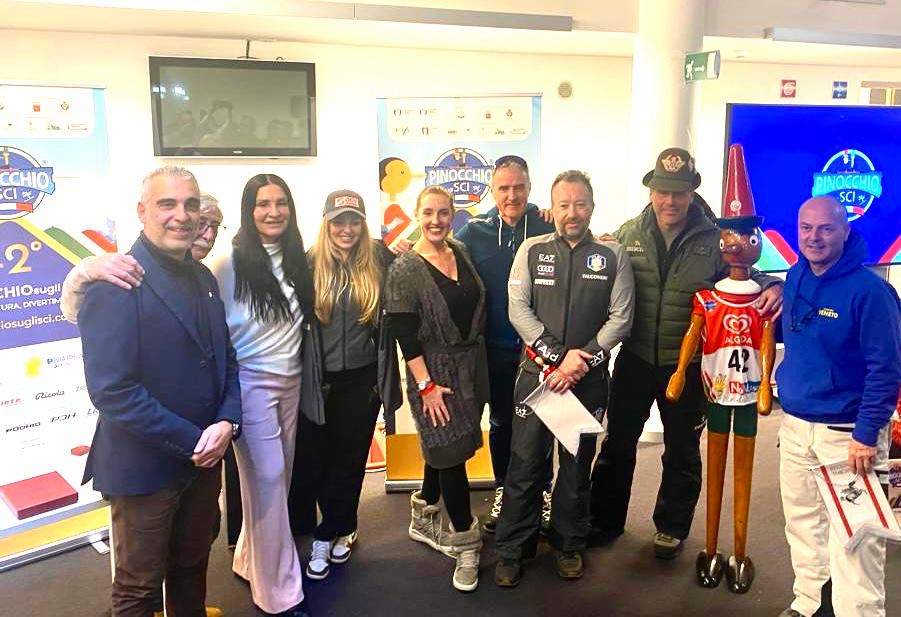 Comunicato Stampa 125/2024 ISTRUZIONE. ASSESSORE DONAZZAN A CORTINA ALLA PRESENTAZIONE DEL PROGETTO PINOCCHIO SUGLI SCI, “LO SPORT AGONISTICO È UNA PALESTRA PER VINCERE NELLA VITA”