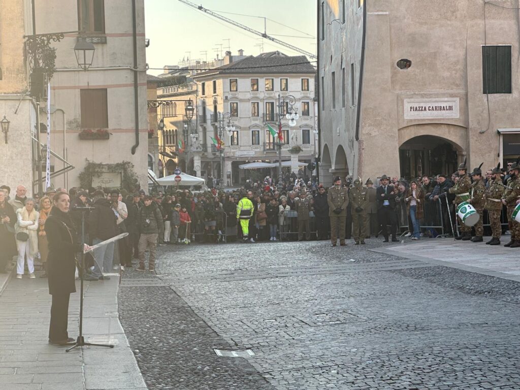 Comunicato Stampa 171/2024 BASSANO DEL GRAPPA. ASSESSORE DONAZZAN ALLA CERIMONIA DI CONSEGNA DEL CAPPELLO ALPINO, “IL VENETO ACCOGLIE QUESTI GIOVANI, CONDIVIDENDO I VALORI DELL’ALPINITA’’