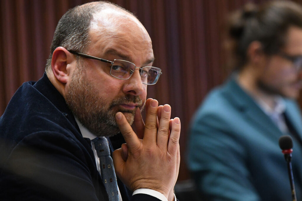 (ACON) ELEZIONI. MORETTI (PD): CDX CAMBIA REGOLE SECONDO CONVENIENZA