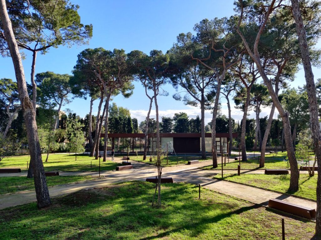 I parchi pubblici del XXI secolo: tematiche e linguaggi: conferenza di Franco Panzini domani alla Biblioteca Bernardini