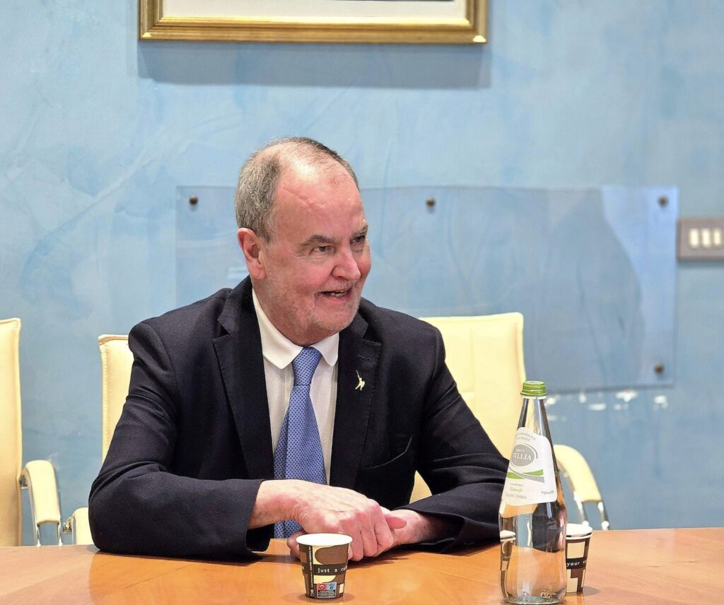 Montagna, ministro Calderoli incontra guide alpine: “confronto con professionisti sempre positivo, con nuova legge valorizziamo professioni montane”