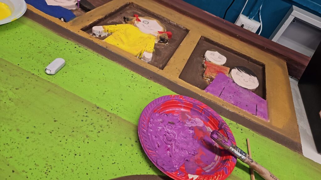 IL TRENO DEI BAMBINI DI VIOLA ARDONE DIVENTA MURALES A TORRE ANNUNZIATA