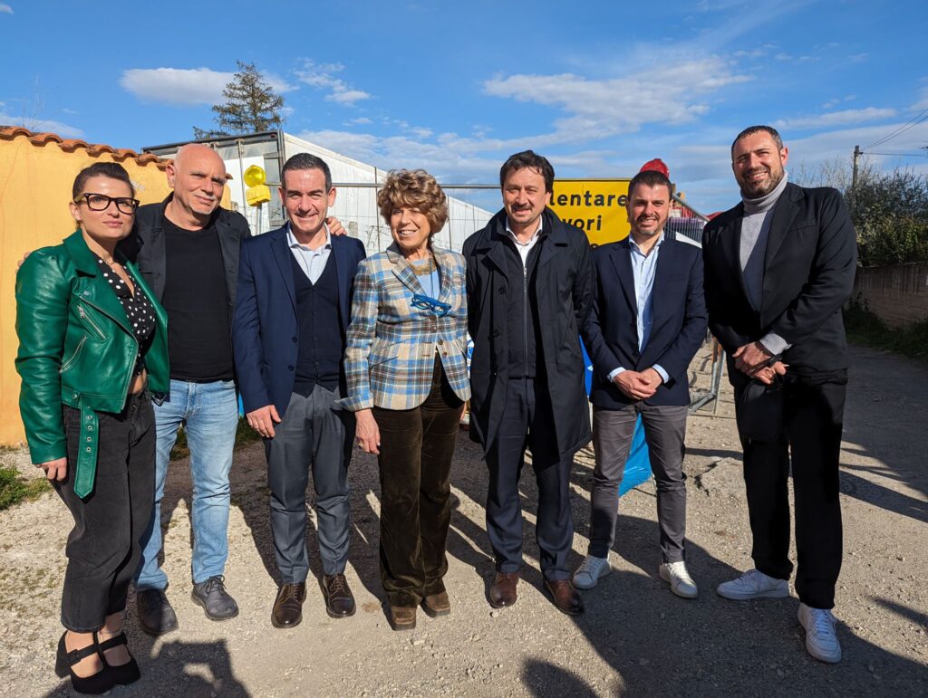 MUNICIPIO VI: SOPRALLUOGO VELOCCIA-SEGNALINI PER INIZIO LAVORI IMPIANTO IDRICO FOSSO DELL’OSA DOPO 40 ANNI, ACQUA POTABILE PER OLTRE 1.100 RESIDENTI
