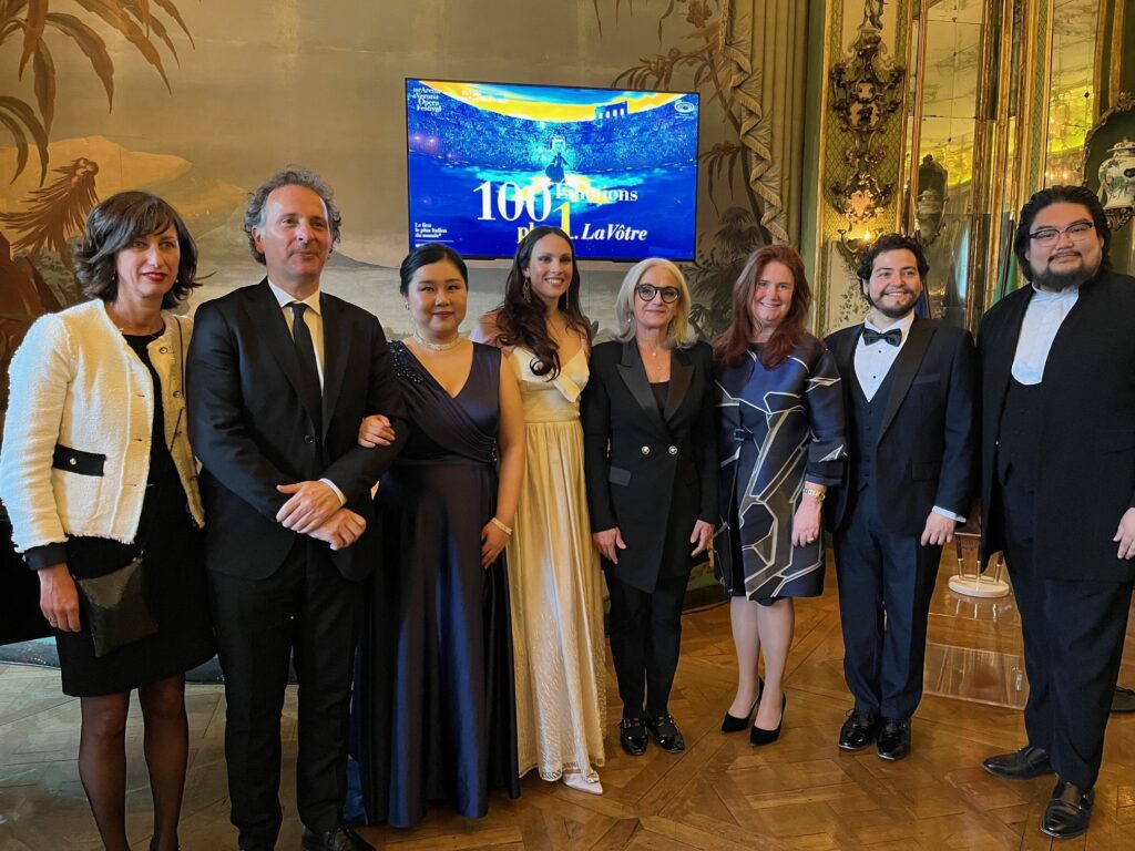 Fondazione Arena a Parigi lancia il tour americano per i Festival 2024 e 2025