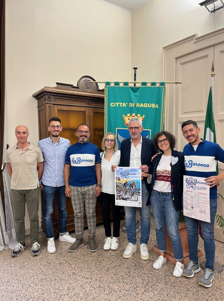 Cs. n.263 Sabato 18 e domenica 19 maggio due giorni di ciclismo vintage a Marina di Ragusa con La Barocca+ foto e locandine