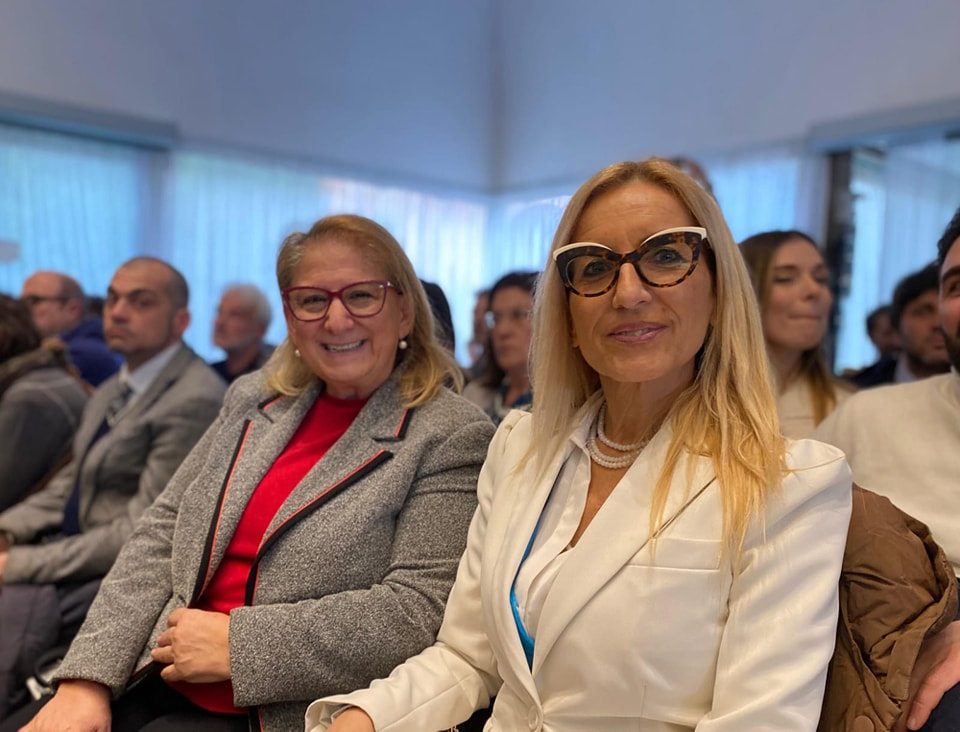 M5S, Villani: “Il Movimento 5 stelle della provincia di Salerno alle elezioni Europee sarà rappresentata da Felicia Gaudiano già Senatrice”