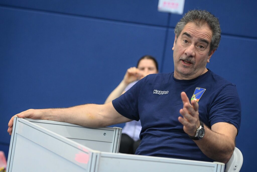 La Nazionale azzurra di fioretto del CT Cerioni in ritiro a Chianciano Terme per preparare gli Europei di Basilea