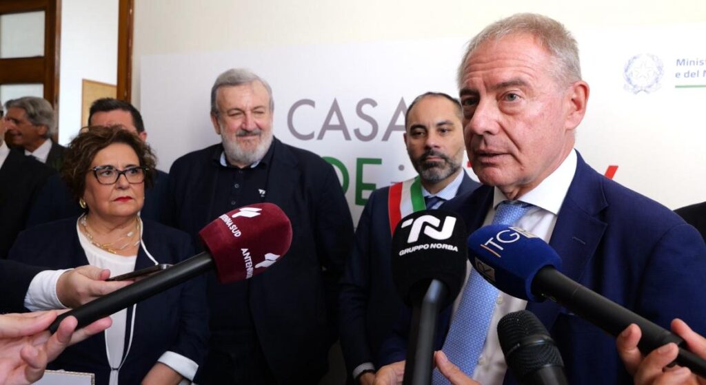 Agenzia regionale 794.24 Inaugurazione Casa Del Made In Italy a Taranto