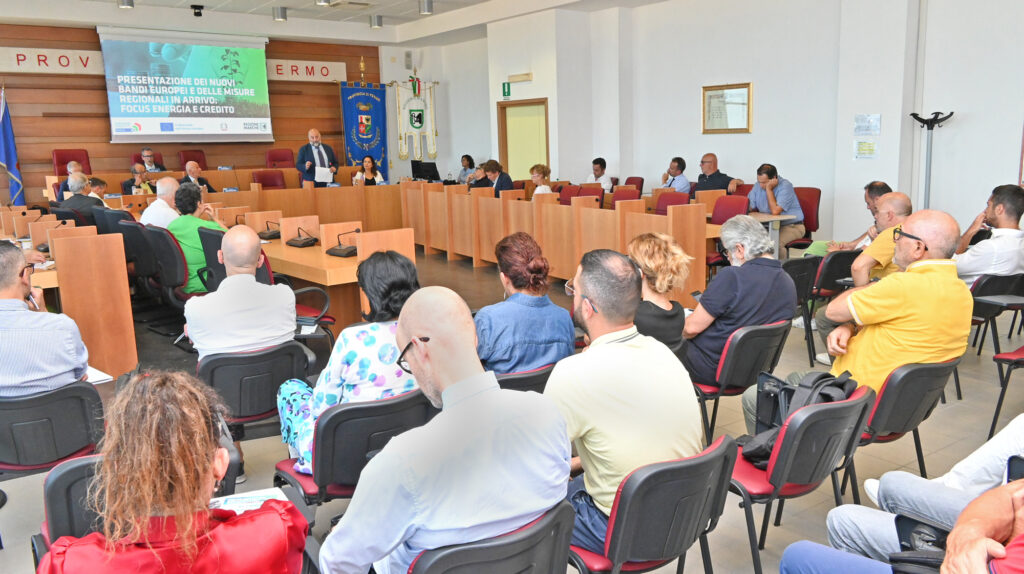 foto REGIONE – bandi europei e misure regionali per CREDITO