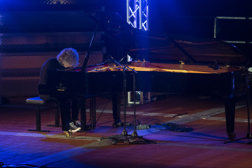 Giovanni Allevi a Lecco – foto e video del concerto sold out