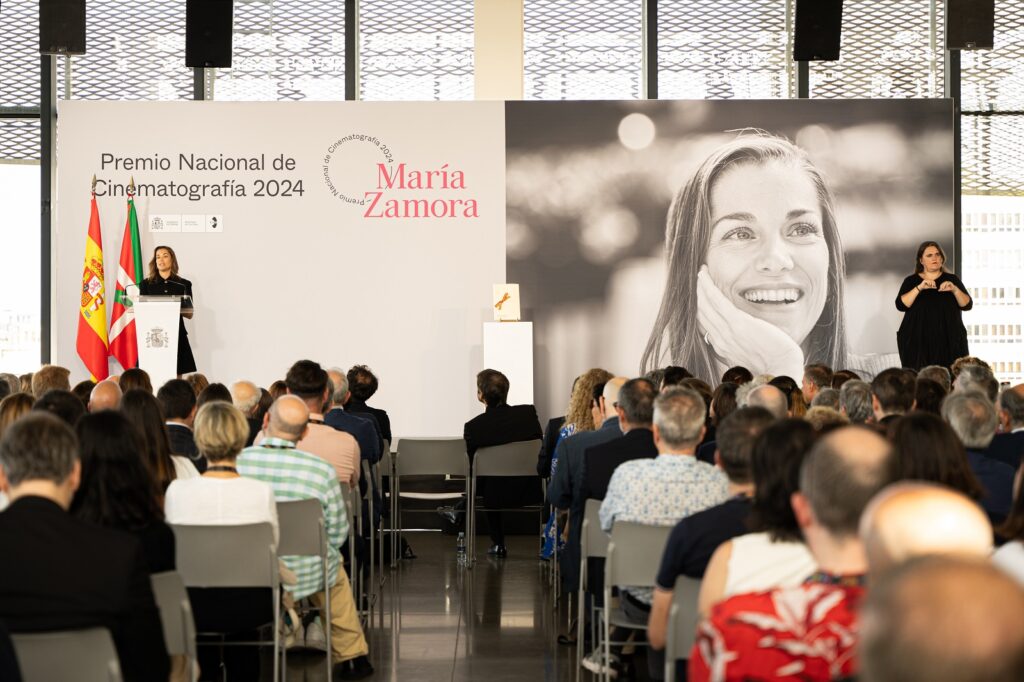 NP El ministro de Cultura entrega a María Zamora el Premio Nacional de Cinematografía 2024