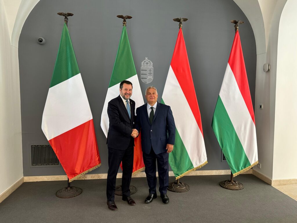 EUROPA, PIÙ DI UN’ORA DI COLLOQUIO SALVINI-ORBÁN