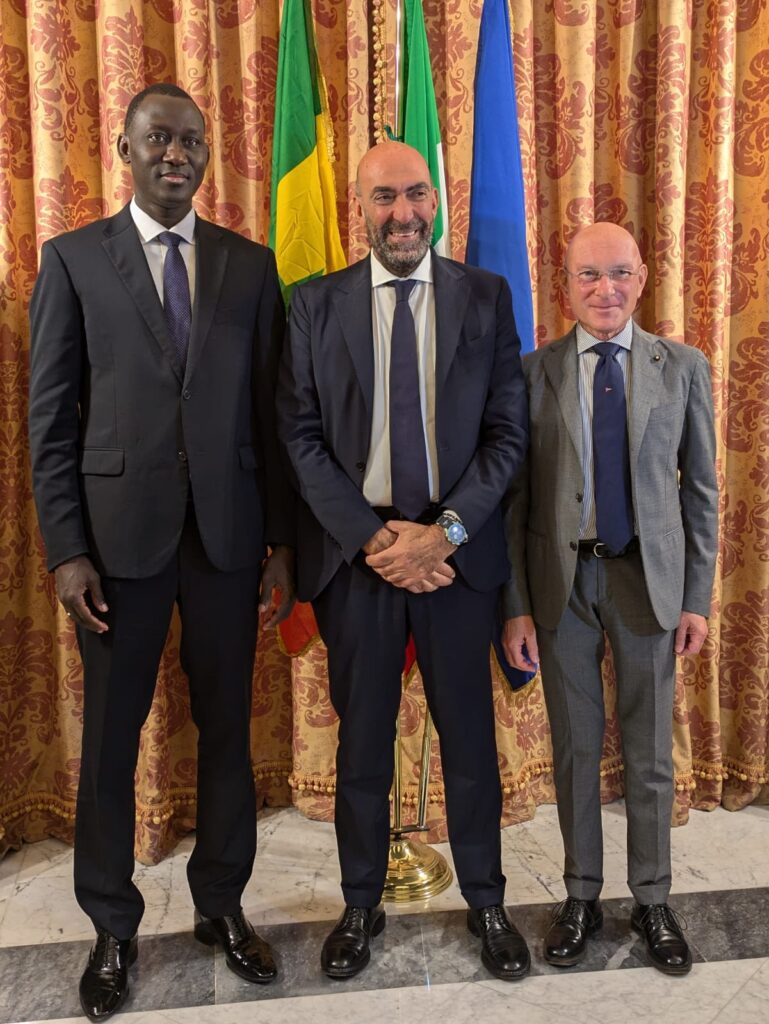 IL COMUNE COMUNICA – il sindaco Leccese a colloquio con l’ambasciatore del Senegal a Palazzo di Città