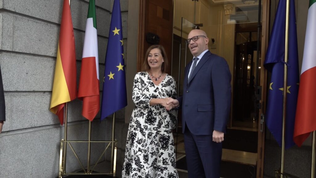 Italia-Spagna, Lorenzo Fontana al IV Foro parlamentare a Madrid/Video