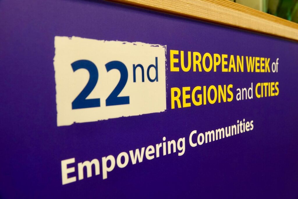 Agenzia regionale 1137.24 Emiliano_Workshop a Bruxelles su strategie di sviluppo sostenibile