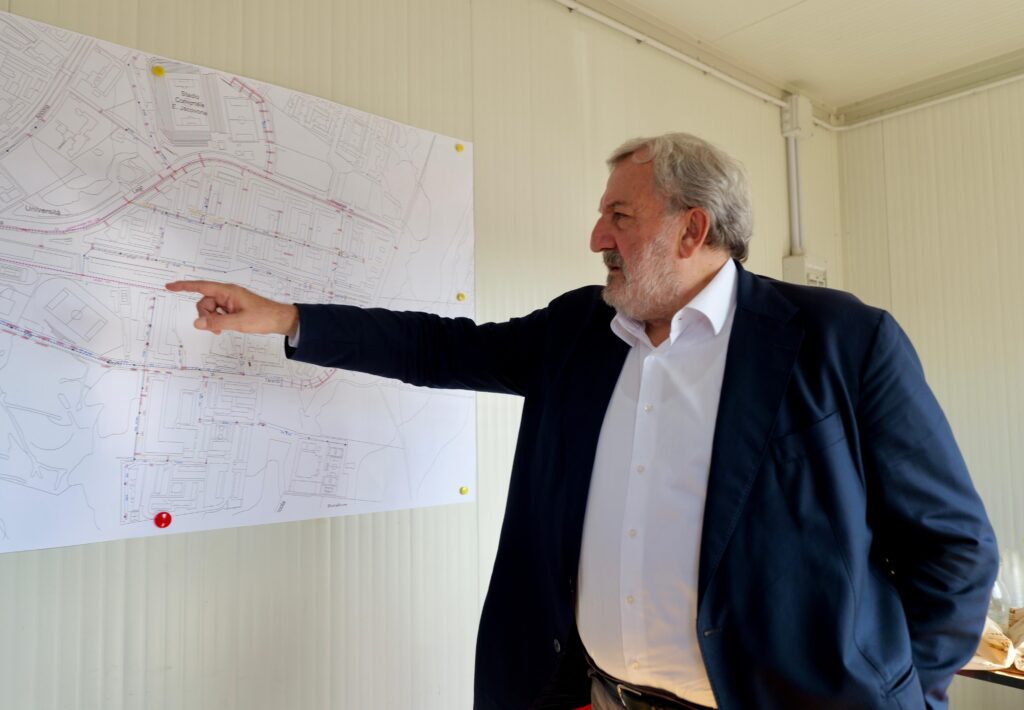 Agenzia regionale 1226.24 emiliano_sopralluogo quartiere salinella