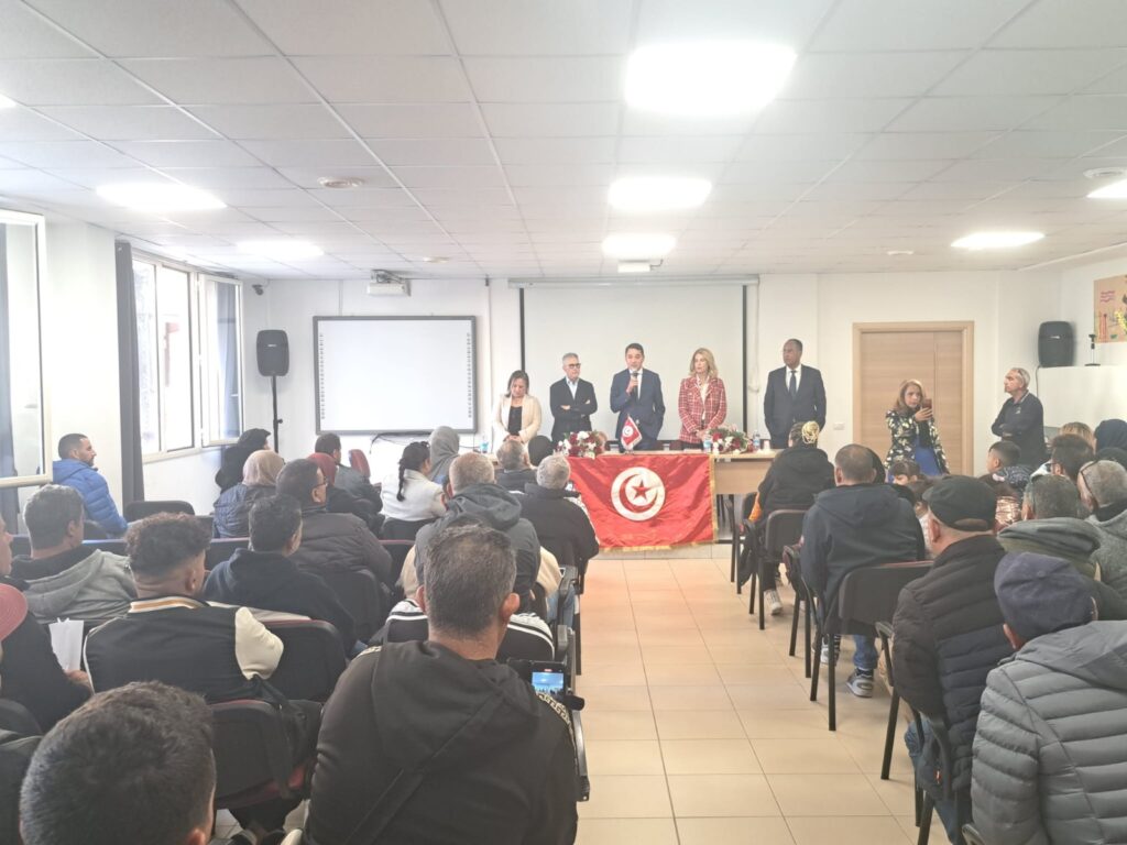 Cs.n.606 + foto – 607 + foto – 608 – domenica sportiva + locandina