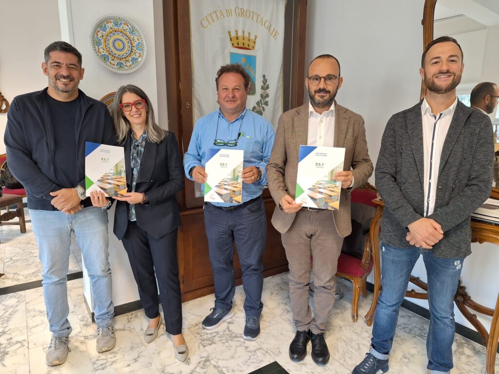 Grottaglie dice stop alla plastica: al via il progetto “l’acqua che insegna alla sete”