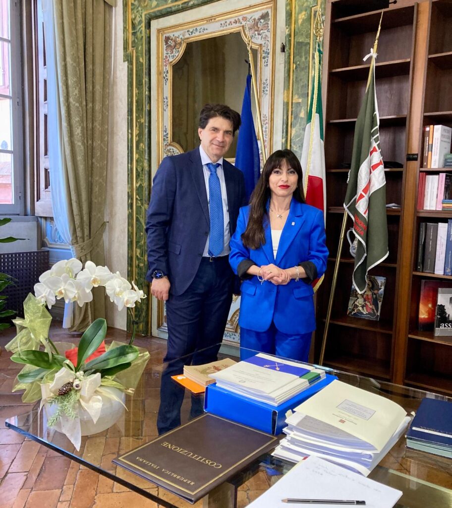 Aun 8 gennaio 2025 (pag 1 + foto)