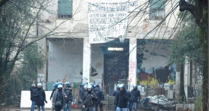 POLIZIA DI STATO: CONSEGNATO ALLE AUTORITA’ ITALIANE IL LATITANTE SALVATORE VESPERTINO, CATTURATO IN SPAGNA LO SCORSO 15 FEBBRAIO