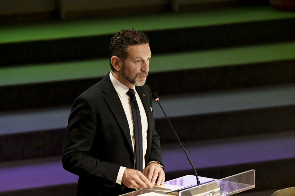 (ACON) FRIULANO/2. QUARTA CONFERENZA: I SALUTI DI ZIBERNA, CISINT E ROBERTI