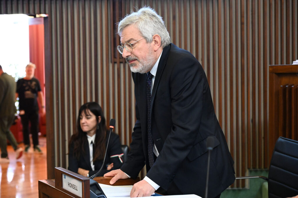 (ACON) NAGASAKI. HONSELL (OPEN): NO A RIARMO, NO A NUCLEARE, NO A GUERRE