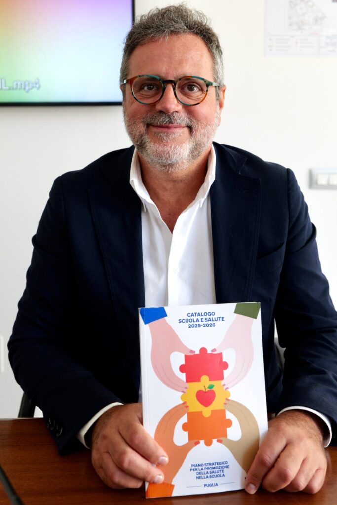 agenzia regionale 1145.25 FdL 25 Presentazione progetti Gli Scacciarischi e Dal palcoscenico alla realtà INAIL