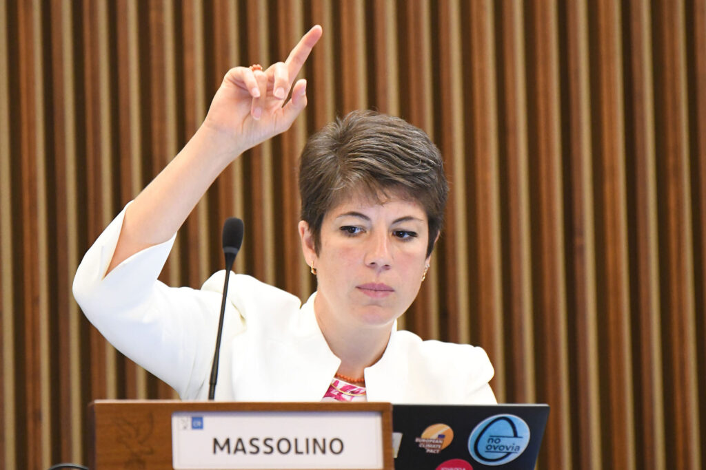 (ACON) SALUTE. MASSOLINO (PAT-CIV): ALZHEIMER, GRAVE LA RIDUZIONE DEI SERVIZI