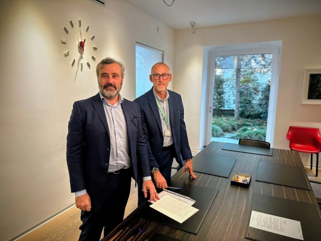 Comunicato stampa – Firmato oggi il diritto di superficie per la nuova Neuropsichiatria Infantile di Dalmine