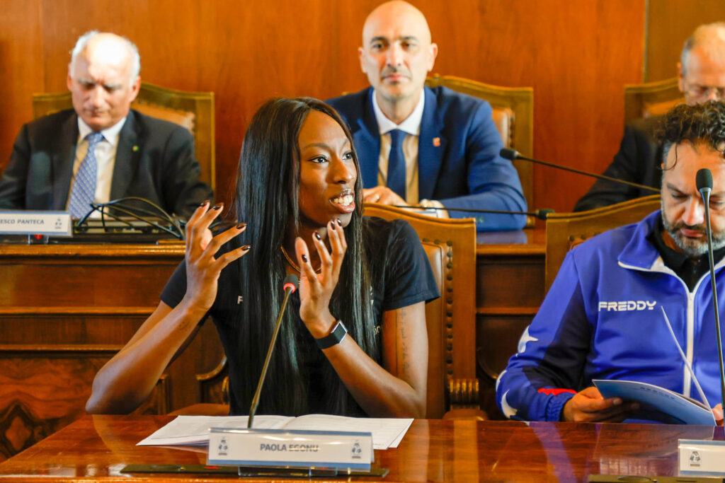 TS 17/10/2025 DOMANI, SABATO 18 OTTOBRE ALLE ORE 17.30 AL PALATRIESTE SI SVOLGERÀ LA 30ª EDIZIONE DELLA “SUPERCOPPA FINECO” TRA DUE DELLE PIÙ FORTI SQUADRE ITALIANE: PROSECCO DOC A. CARRARO IMOCO CONEGLIANO E LA NUMIA VERO VOLLEY MILANO